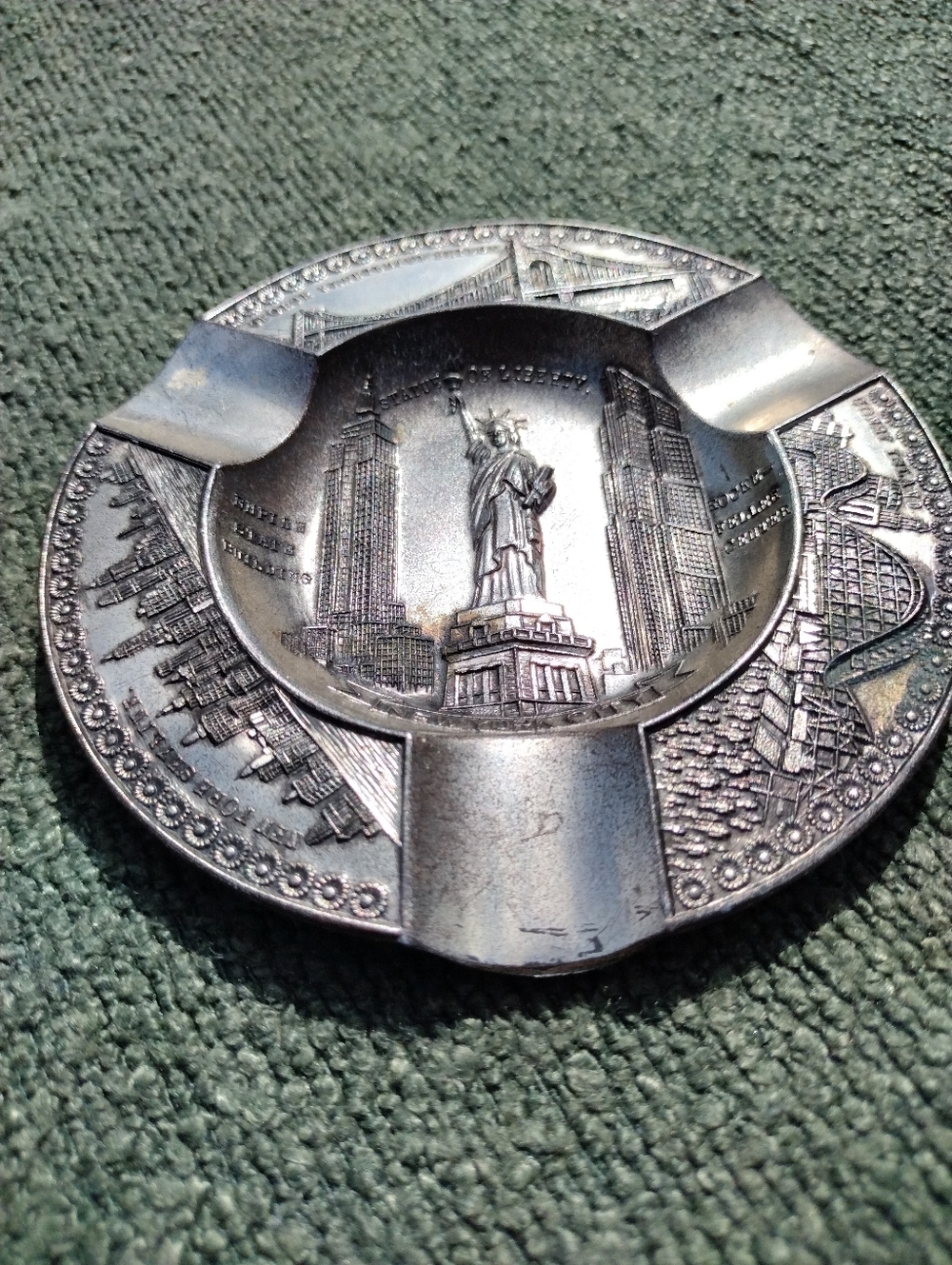 NYC Souvenir Metal Ashtray-Made In Occupied Japan - Picture 11 of 11